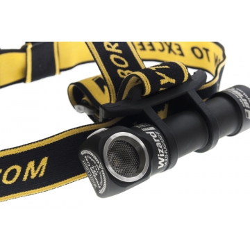 Čelovka Armytek Wizard v3 XP-L / Studená bílá / 1250lm (1.5h) / 119m / 6 režimů / IP68 / Li-ion 18650 / 48gr