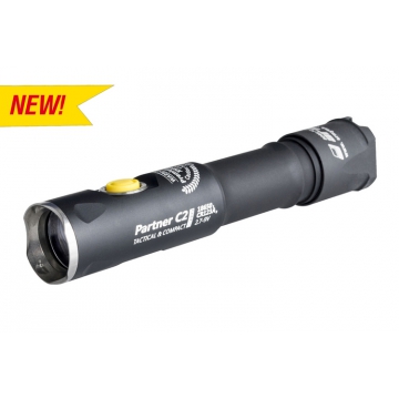 Svítilna Armytek Partner C2 Pro v3 XHP35 / Studená bílá / 2100lm (1h) / 192m / 8 režimů / IP68 / 18650 Li-Ion / 61gr