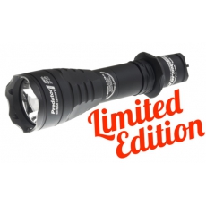 Svítilna Armytek Predator v3 XP-L / Teplá bílá / 1161lm