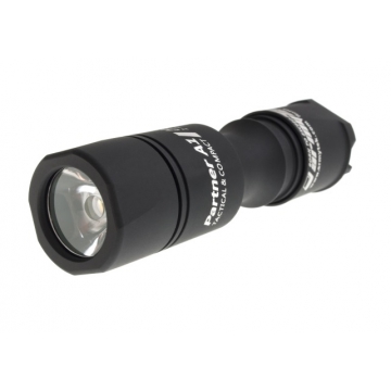 Svítilna Armytek Partner A1 v3 XP-L / Studená bílá / 600lm (50min) / 115m / 6 režimů / IP68 / Li-Ion 14500 / 59gr