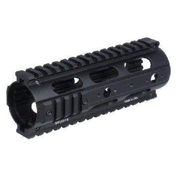 Předpažbí UTG PRO M4/AR15 Carbine Length Symmetrical Split Slim-Rail (MTU001S)